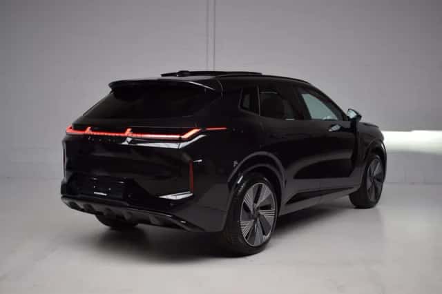 Lynk & Co 08 (2026) thumbnail 2