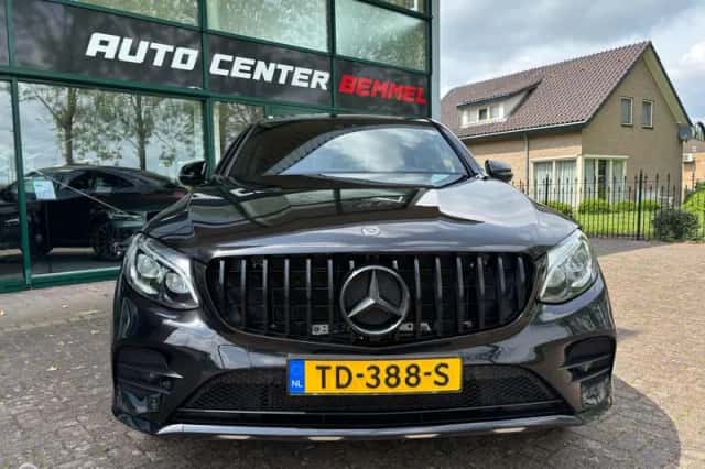 Mercedes-Benz GLC-Klasse (2017) thumbnail 2