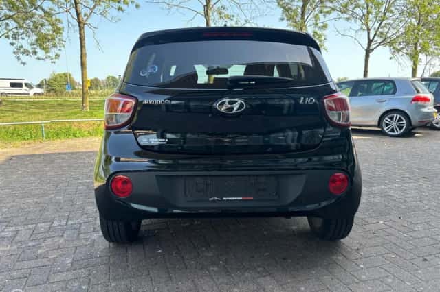 Hyundai i10 (2017) thumbnail 4