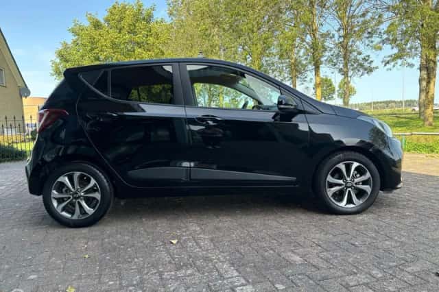 Hyundai i10 (2017) thumbnail 6
