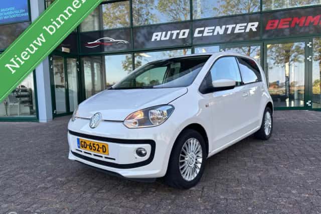 Volkswagen Up! (2013) thumbnail 1