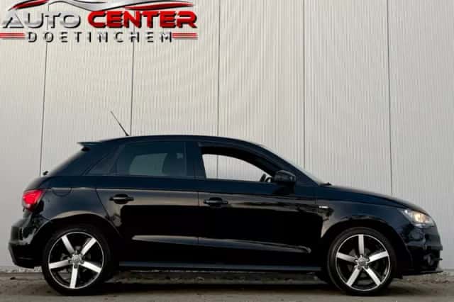 Audi A1 (2014) thumbnail 6
