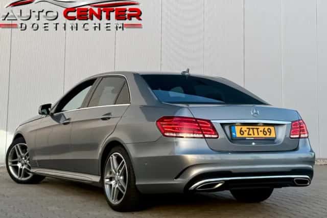 Mercedes-Benz E-Klasse (2015) thumbnail 3