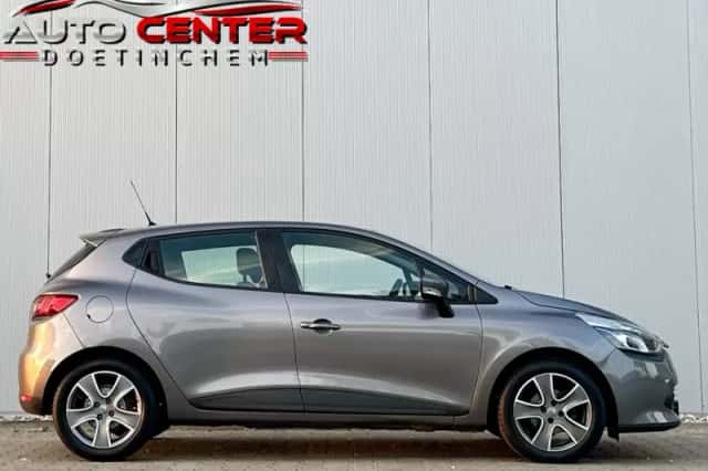 Renault Clio (2015) thumbnail 6