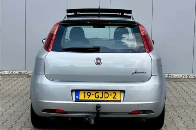 Fiat Grande Punto (2008) thumbnail 3