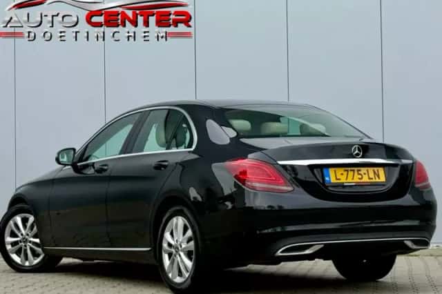 Mercedes-Benz C-Klasse (2019) thumbnail 3