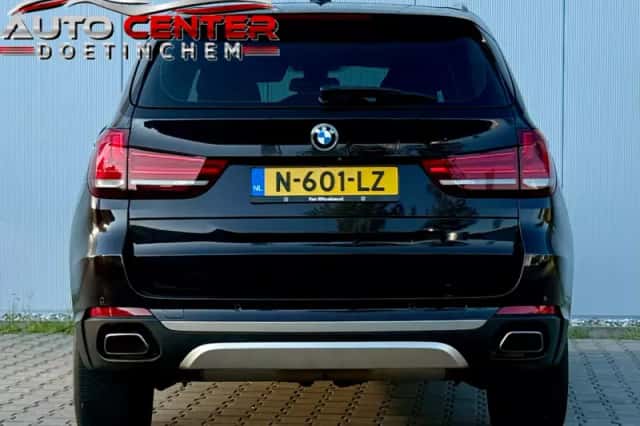 BMW X5 (2014) thumbnail 5