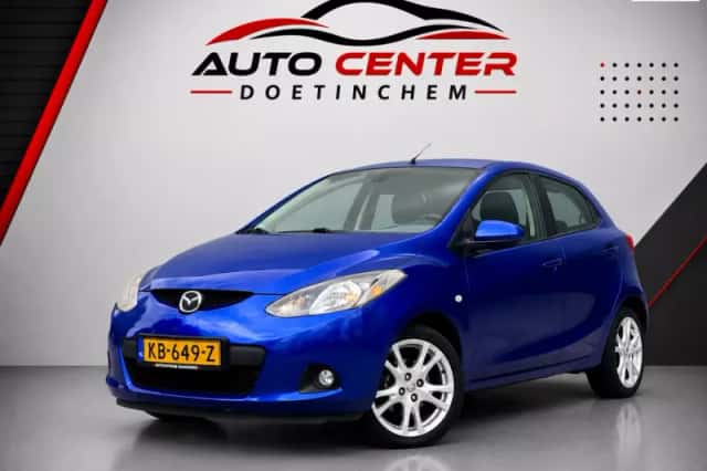 Mazda 2 (2008) thumbnail 1