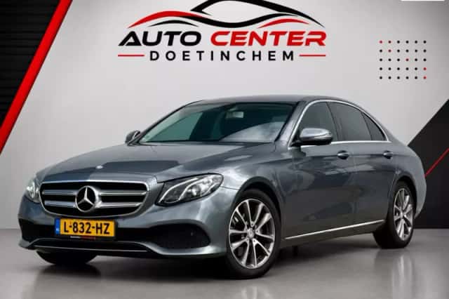Mercedes-Benz E-Klasse (2016) thumbnail 1