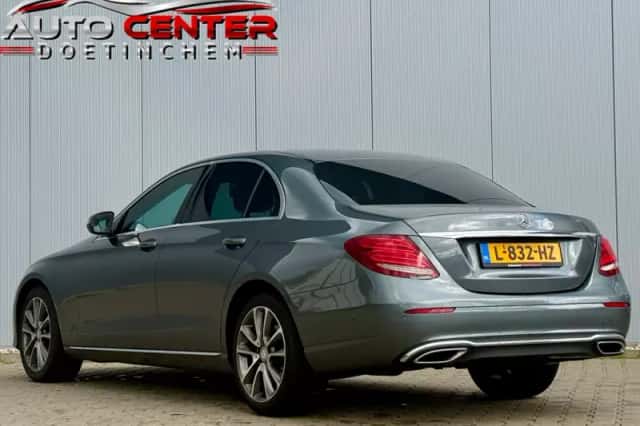 Mercedes-Benz E-Klasse (2016) thumbnail 3