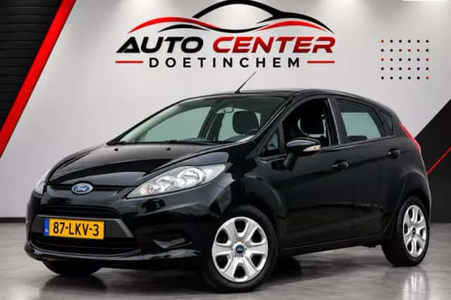 Ford Fiesta (2010) thumbnail 1