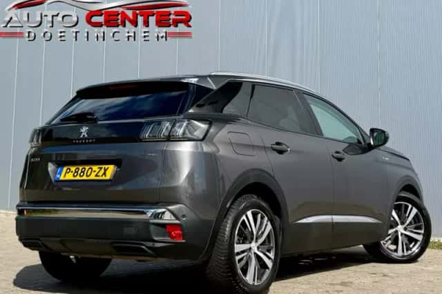 Peugeot 3008 (2021) thumbnail 5