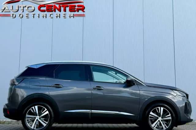 Peugeot 3008 (2021) thumbnail 6