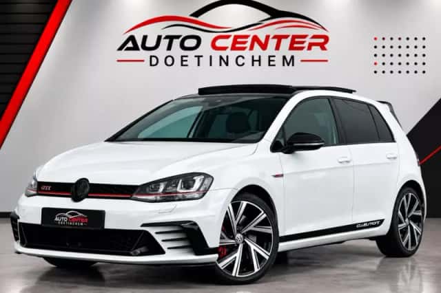 Volkswagen Golf (2016) thumbnail 1