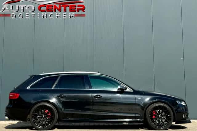 Audi A4 (2009) thumbnail 6