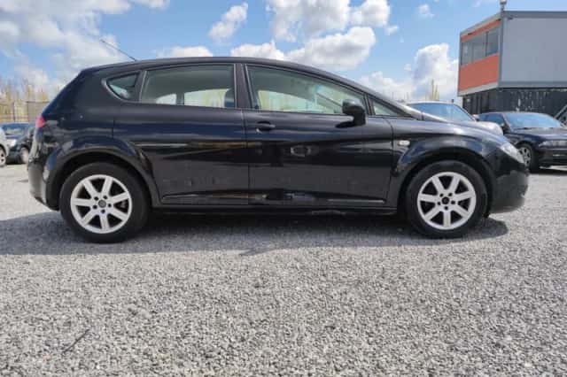 SEAT Leon (0) thumbnail 2