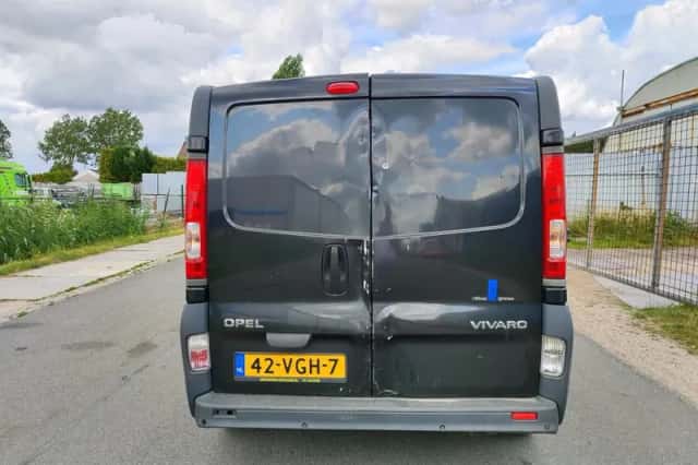 Opel Vivaro (2007) thumbnail 4