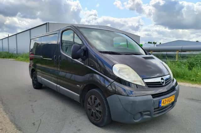 Opel Vivaro (2007) thumbnail 6