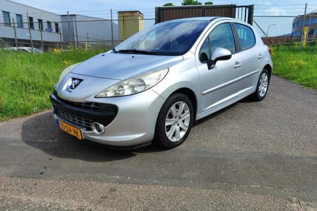 Peugeot 207 (2006) thumbnail 1