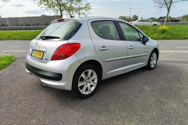 Peugeot 207 (2006) thumbnail 5