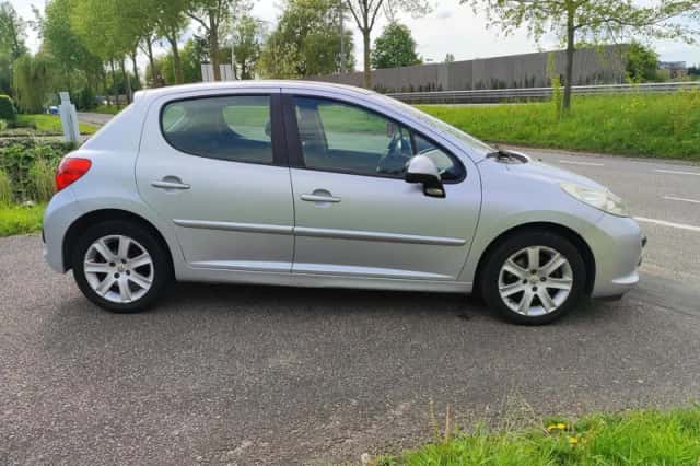 Peugeot 207 (2006) thumbnail 6