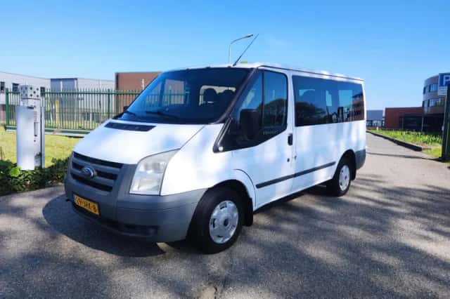 Ford Transit (2009) thumbnail 1