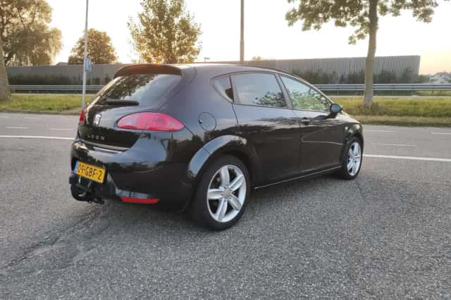 SEAT Leon (2008) thumbnail 5