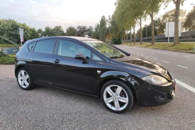 SEAT Leon (2008) thumbnail 6