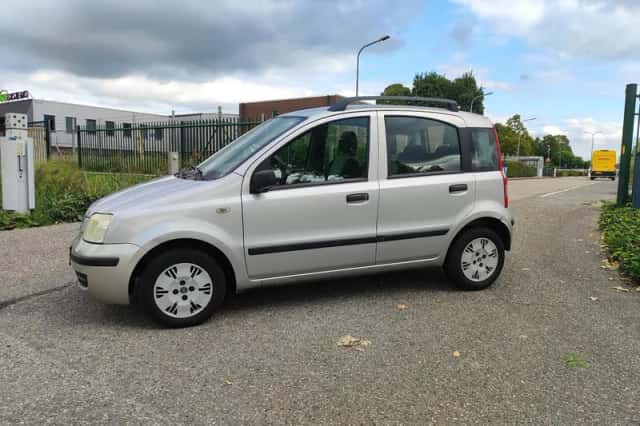 Fiat Panda (2007) thumbnail 2