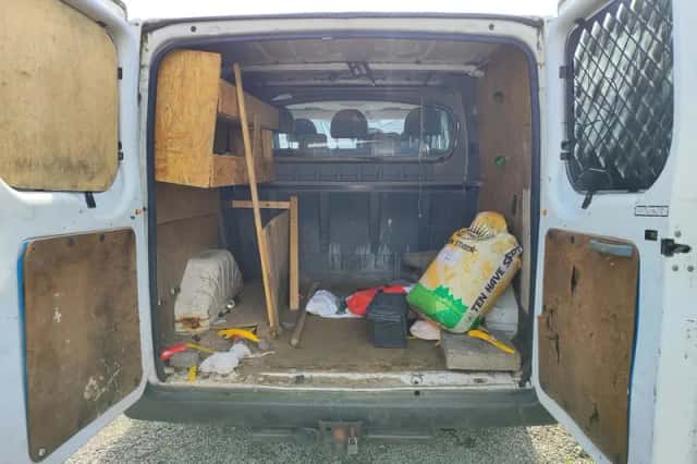 Ford Transit (2008) thumbnail 6