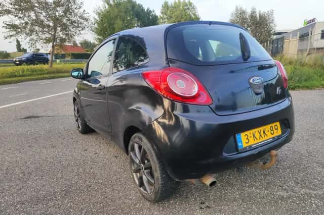 Ford Ka (2009) thumbnail 3