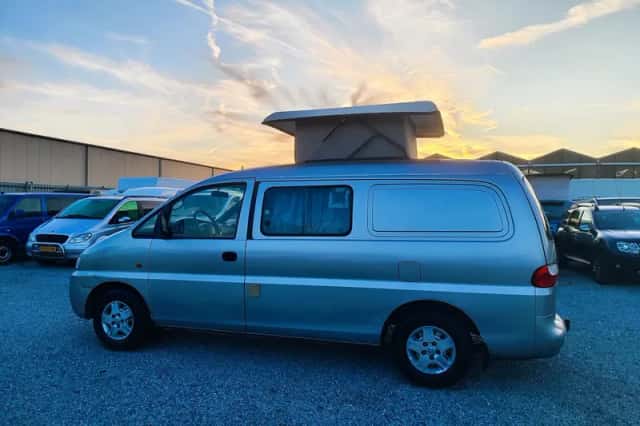 Hyundai H200 (2002) thumbnail 2