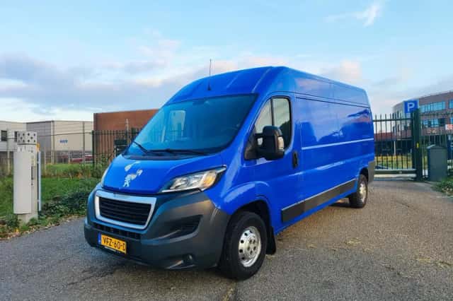 Peugeot Boxer (2015) thumbnail 1