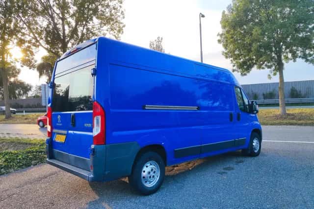 Peugeot Boxer (2015) thumbnail 5