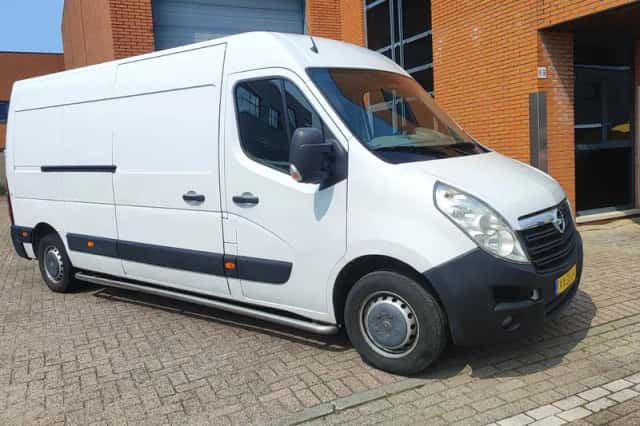 Opel Movano (2016) thumbnail 4
