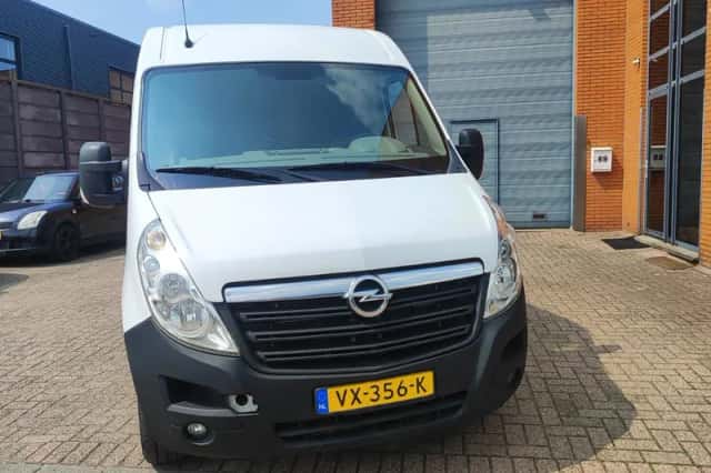 Opel Movano (2016) thumbnail 6