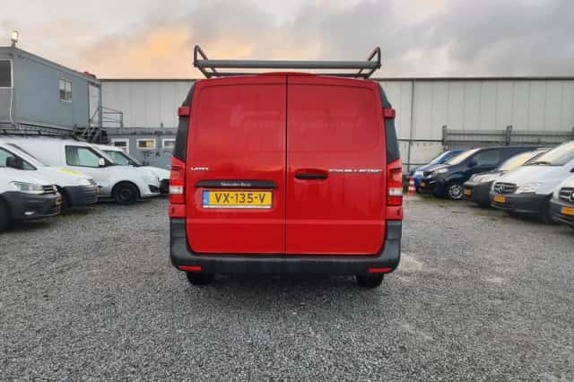 Mercedes-Benz Vito (2016) thumbnail 4