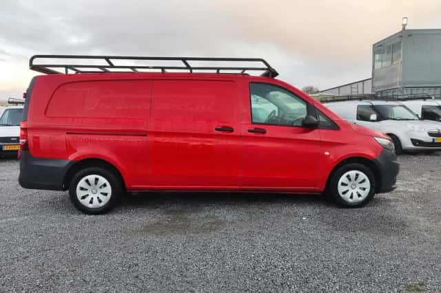 Mercedes-Benz Vito (2016) thumbnail 6