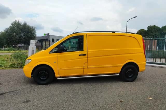 Mercedes-Benz Vito (2006) thumbnail 2