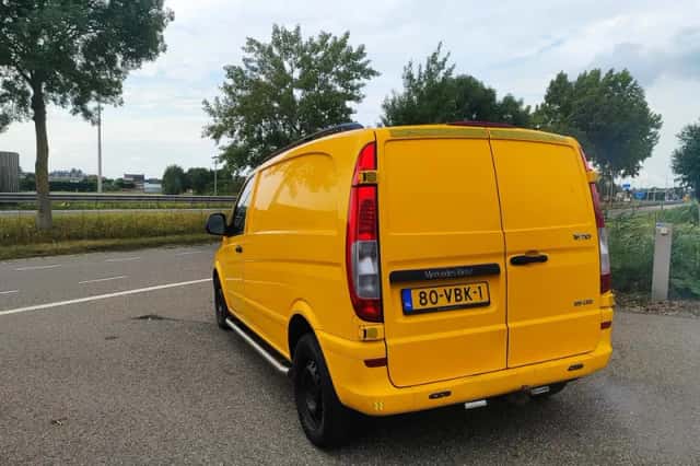 Mercedes-Benz Vito (2006) thumbnail 3