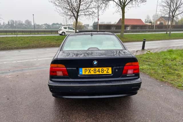 BMW 5-Serie (1999) thumbnail 4