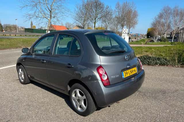 Nissan Micra (2005) thumbnail 3