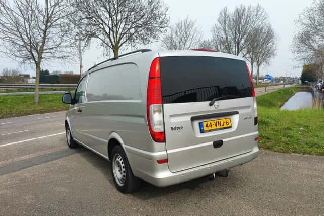 Mercedes-Benz Vito (2008) thumbnail 3