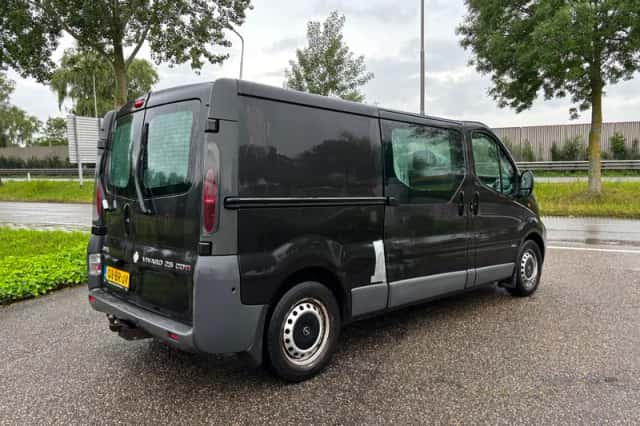 Opel Vivaro (2004) thumbnail 5
