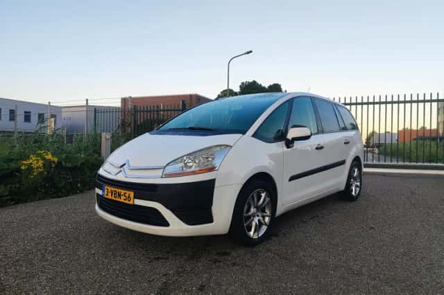 Citroën Grand C4 Picasso (2009) thumbnail 1