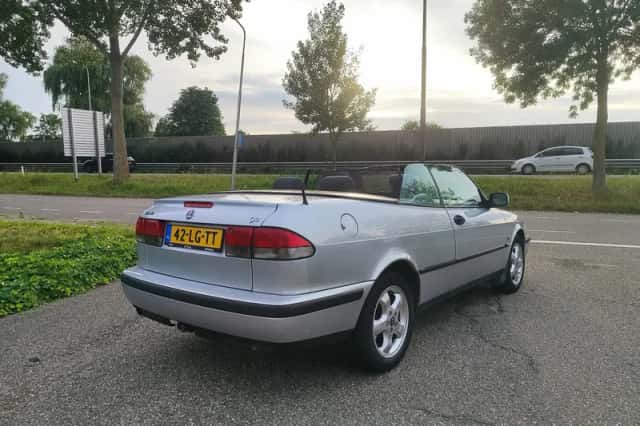 Saab 9-3 (2003) thumbnail 5