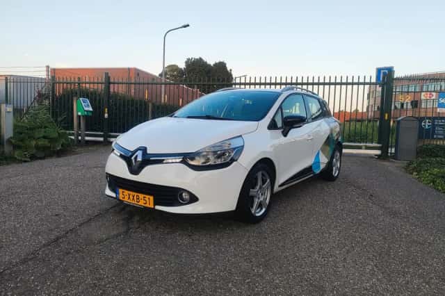 Renault Clio (2014) thumbnail 1