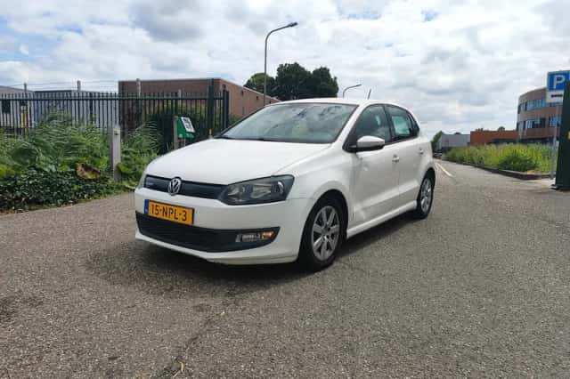Volkswagen Polo (2010) thumbnail 1