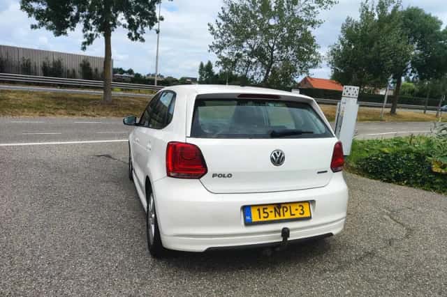 Volkswagen Polo (2010) thumbnail 4
