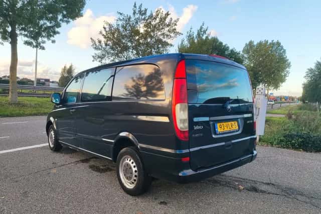 Mercedes-Benz Vito (2008) thumbnail 3